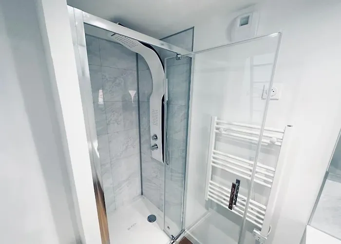 Appartement Nouveau! Centre T3 Avec Wifi, Tv, Netflix *